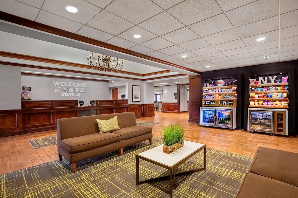 Hampton Inn Long Island Brookhaven - photo 4