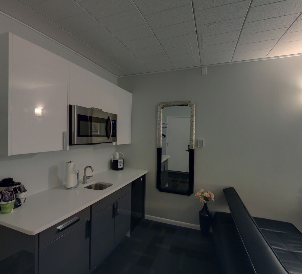 Hotel Royal Oak - photo 28
