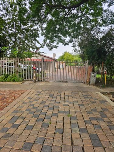 Lpm Guests R in Pretoria, South Africa