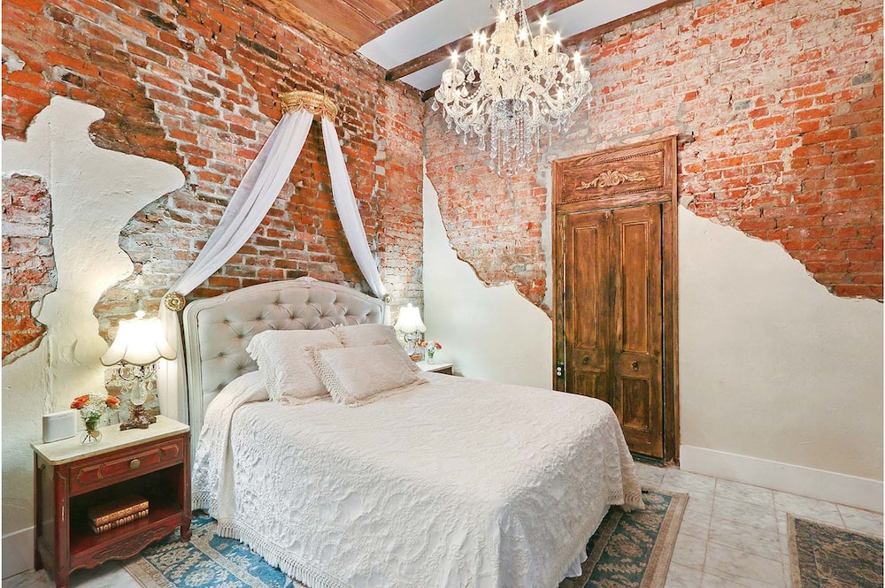 French Quarter Mansion - photo 8