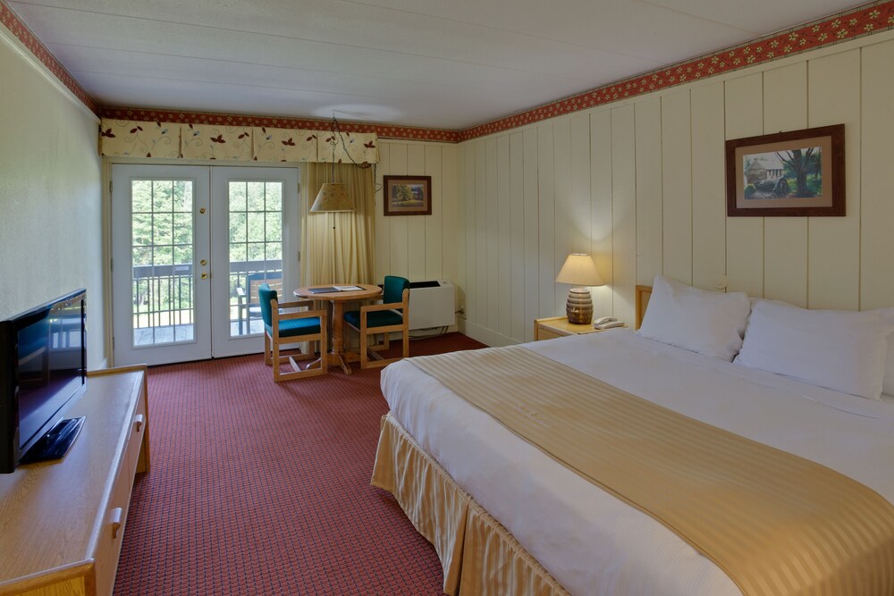 Salt Fork Lodge and Conference Center - photo 5