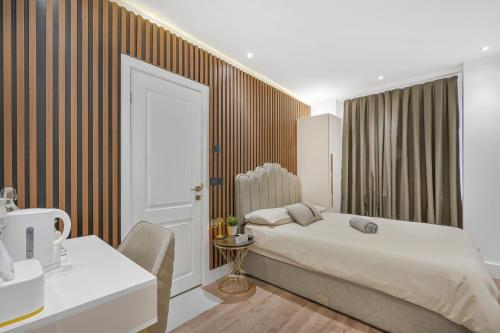 Studio 64 - last minute hotel in London