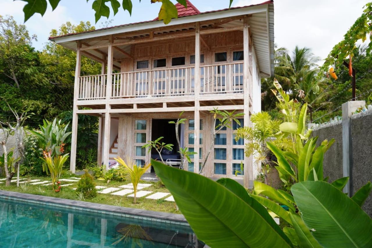 Silir Villa your cozy home — 4-Star Luxury Hotel in Mataram, Indonesia