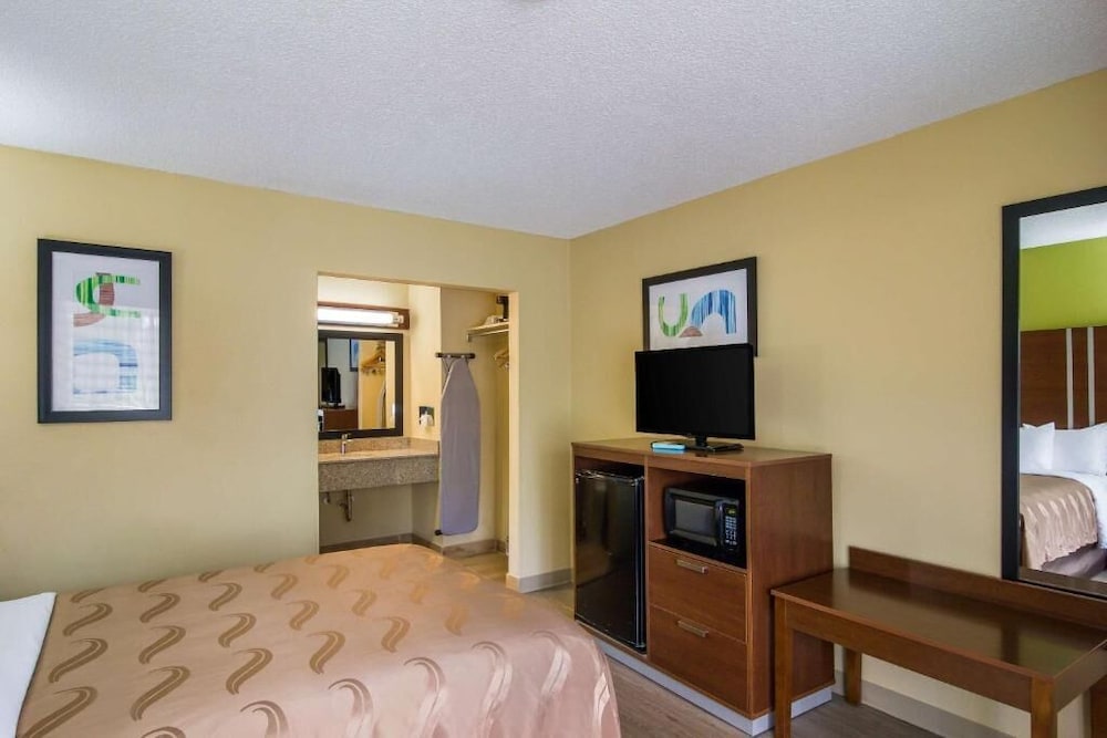 Stayable Jacksonville West - photo 6
