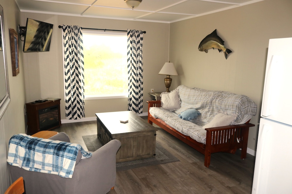 The Lowtide Motel - photo 42