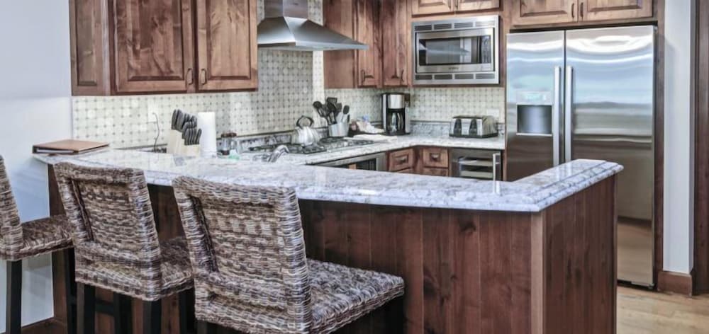 Vail Ritz Carlton 2 Bed - photo 23