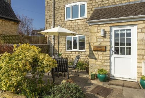 Spring Cottage 21154787 — Painswick