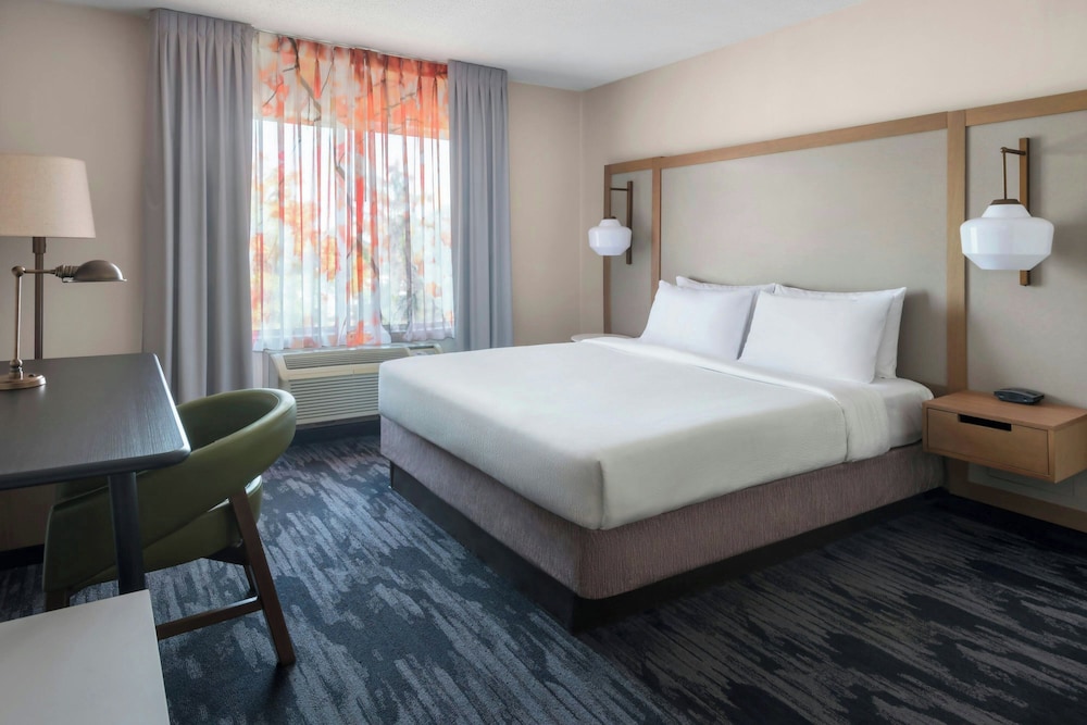Fairfield Inn & Suites by Marriott Woodbridge - photo 7