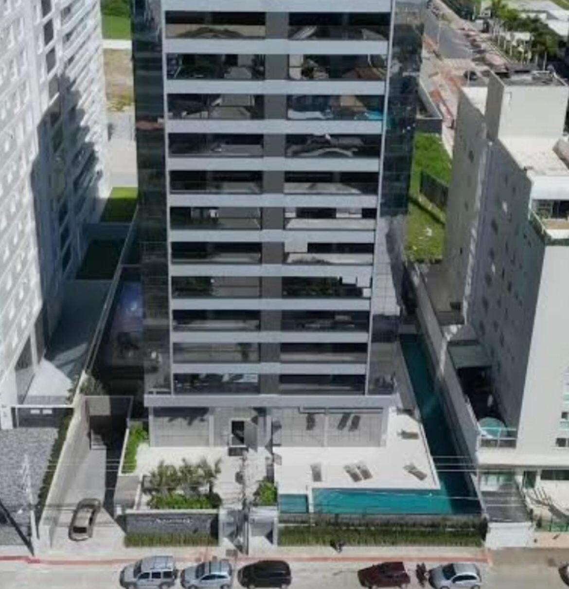 Apartamento 100m da Praia Brava Itajaí