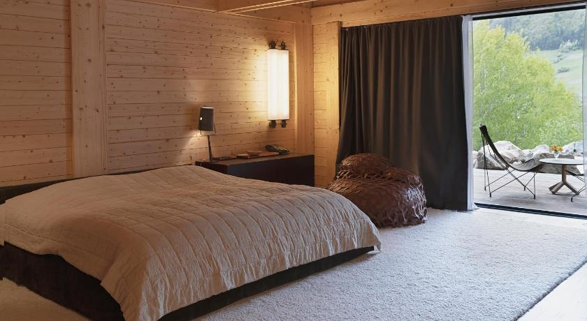 Sami Mta Chalet