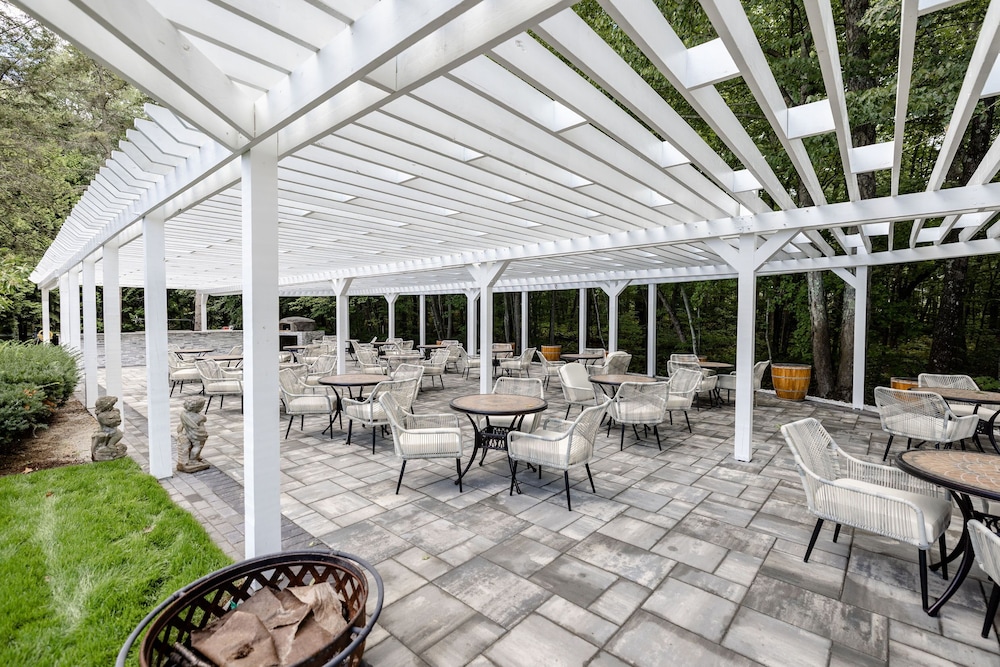 The Stonehedge Hotel and Spa - photo 21