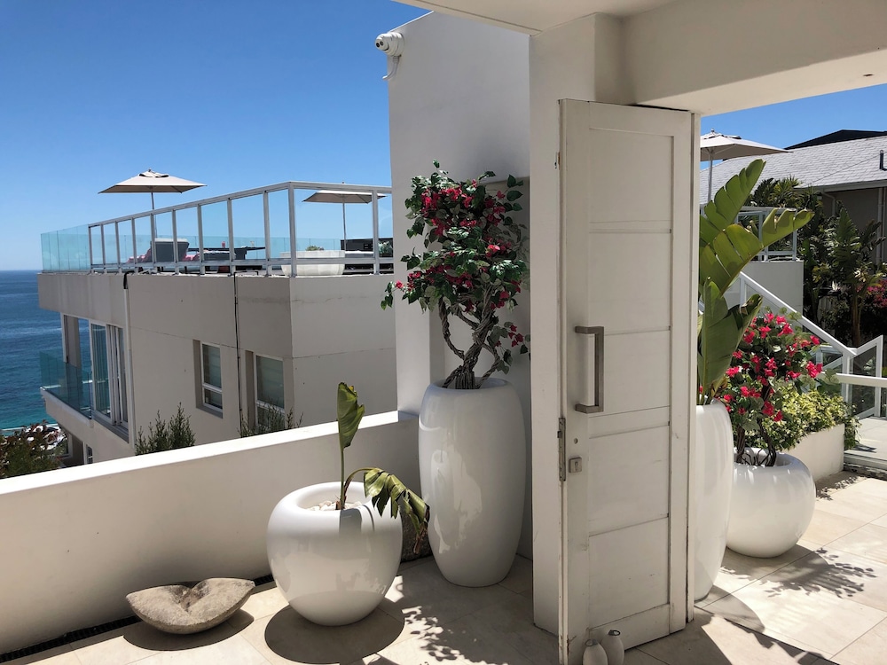 Clifton YOLO Spaces Clifton Private Beach Villa