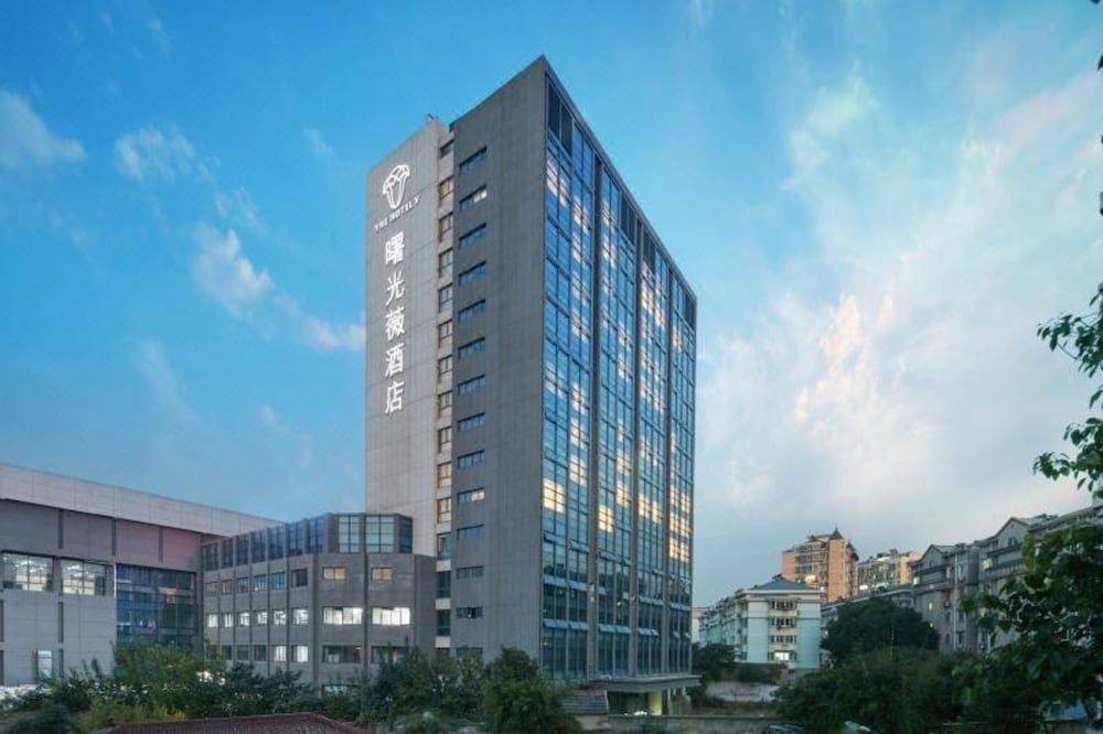 The Hotel V — hotel in Zhenjiang