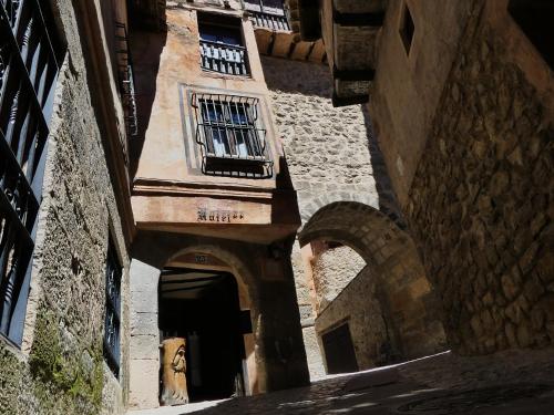 Hotel Posada del Adarve - carbon neutral hotel in Albarracin