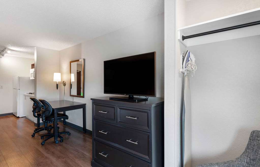 Extended Stay America Premier Suites Miami Downtown Brickell - photo 41