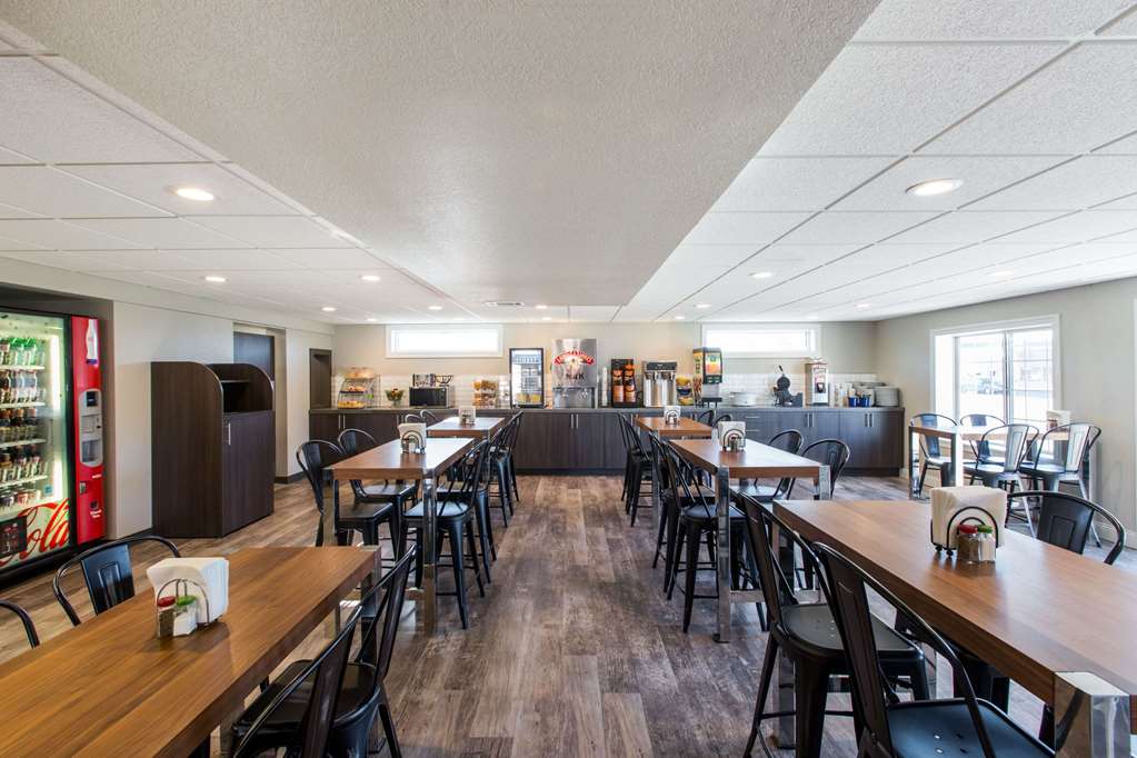 Days Inn by Wyndham Pierre - photo 21
