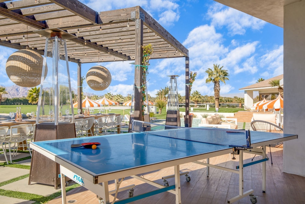 Buena Vista by Avantstay Massive Outdoor Oasis w Pool Spa & Firepit - photo 48