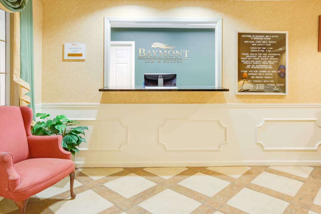 Baymont by Wyndham Ozark - photo 2