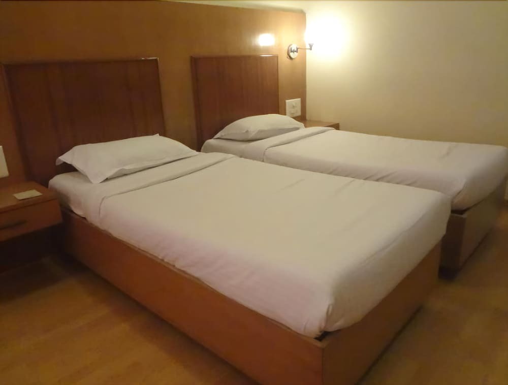 Hotel Juhu Plaza
