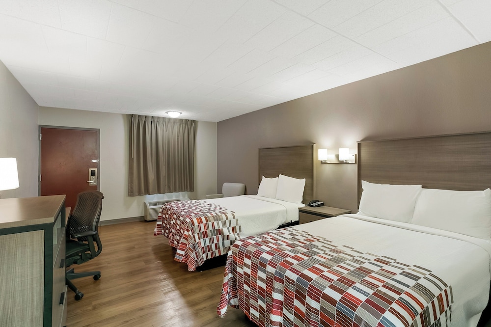 Red Roof Inn Baltimore - photo 12