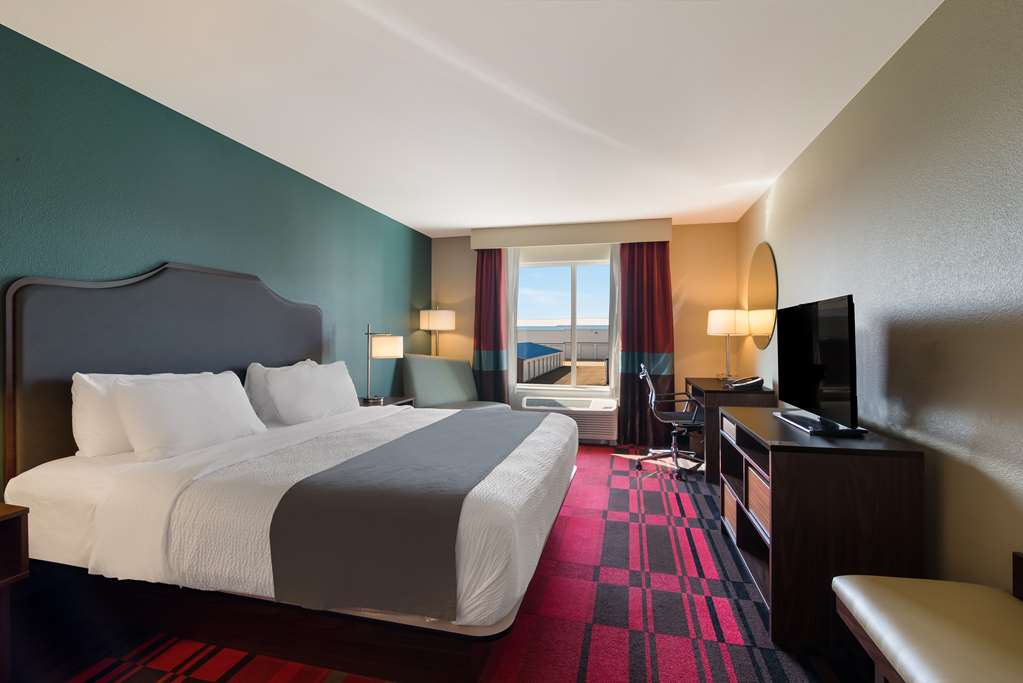 Best Western Roosevelt Place Hotel - photo 4