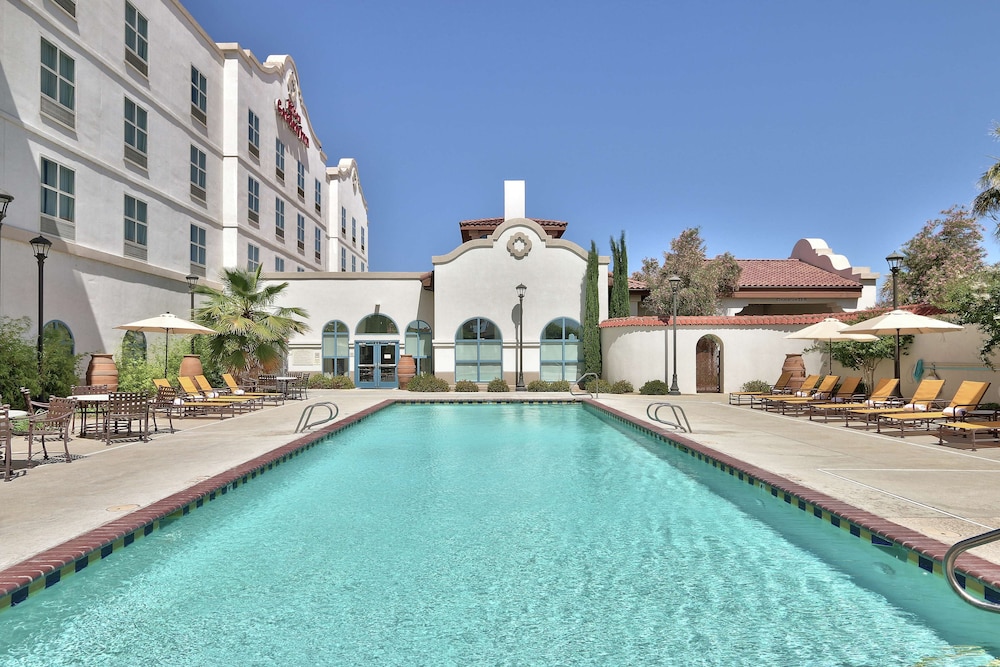 Hilton Garden Inn Las Cruces - photo 53