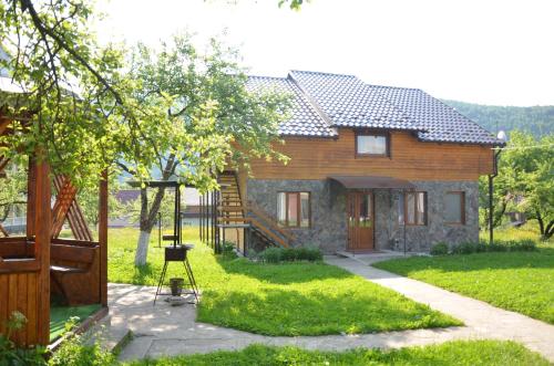 Rosinka - carbon neutral hotel in Yaremche
