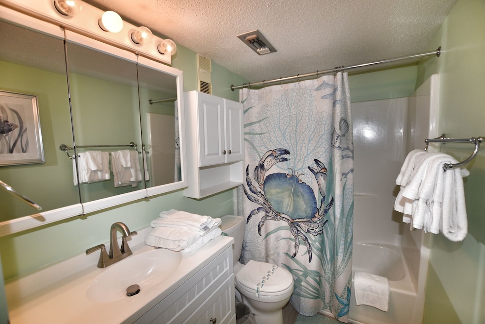 0406 Waters Edge Resort 1 Bedroom Condo by RedAwning - photo 16