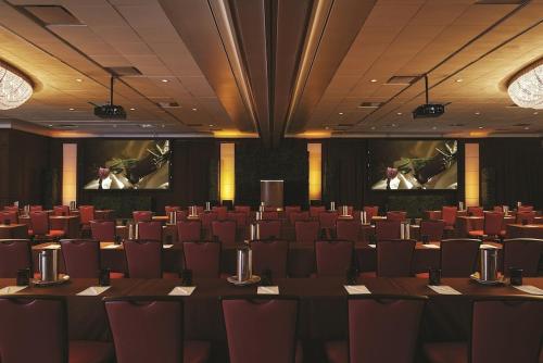 Park MGM Las Vegas by Suiteness - photo 13