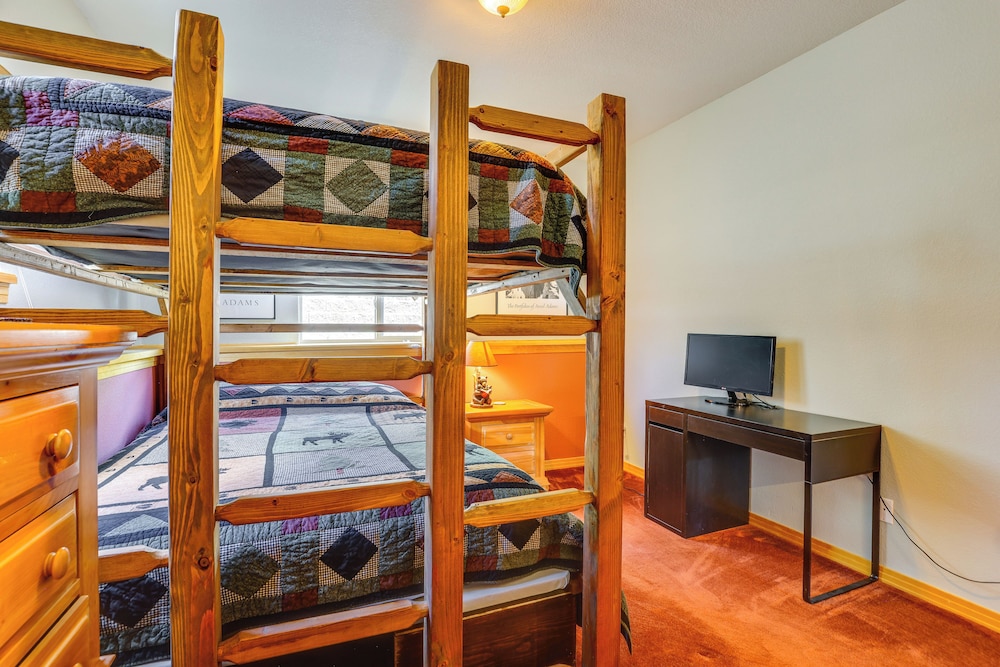 Cozy Condo w Views 3 Mi to Winter Park Resort - photo 13