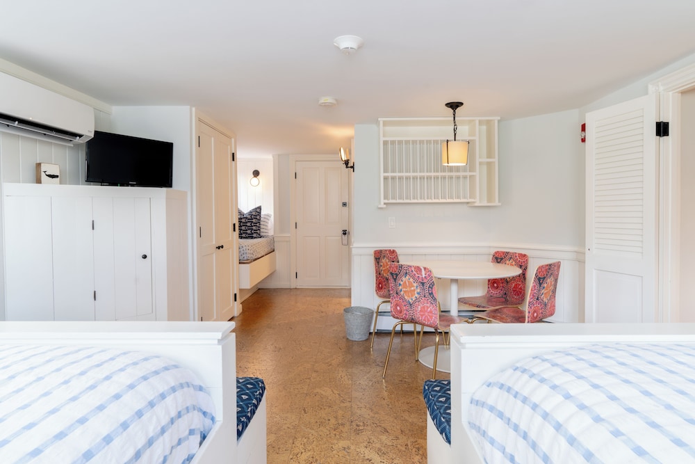 The Centerboard Nantucket - photo 18