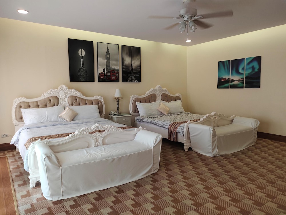 Whitehouse of the Lord of Scents in Baguio, Philippines