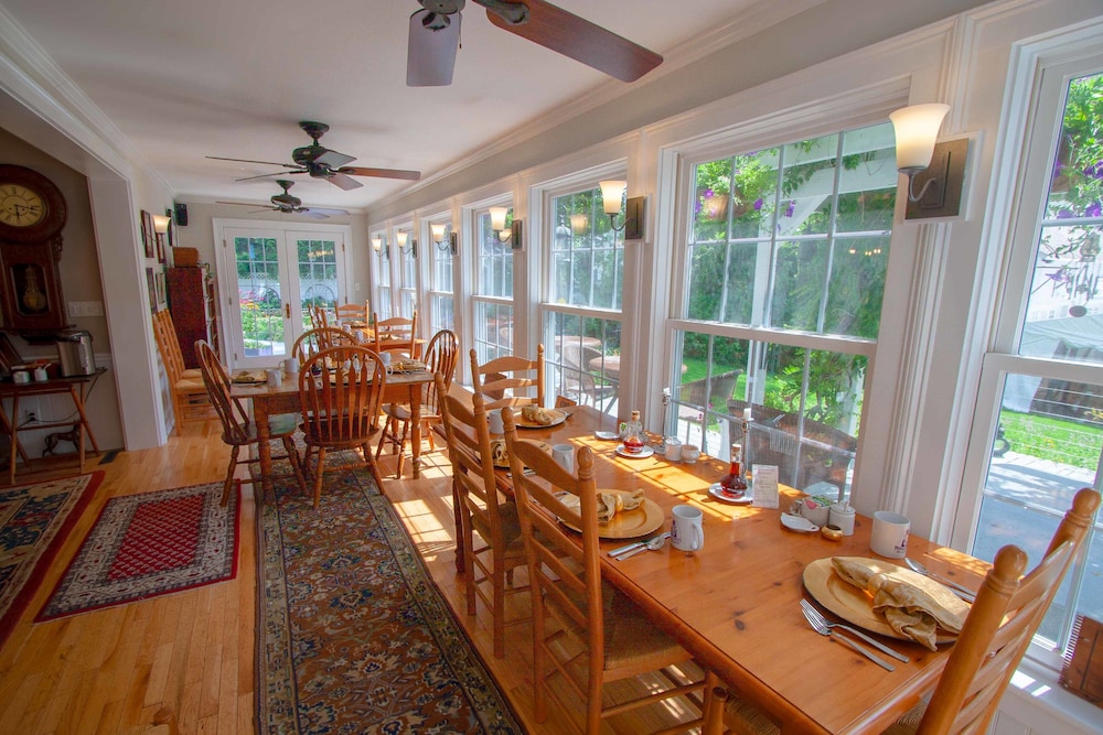 Phineas Swann Inn & Spa - photo 183