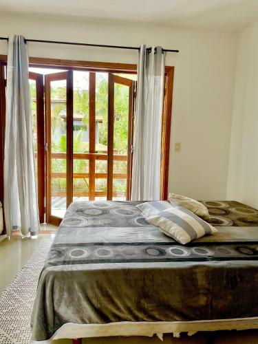 Hospedagem Chris Art Music - last minute hotel in Sao Sebastiao