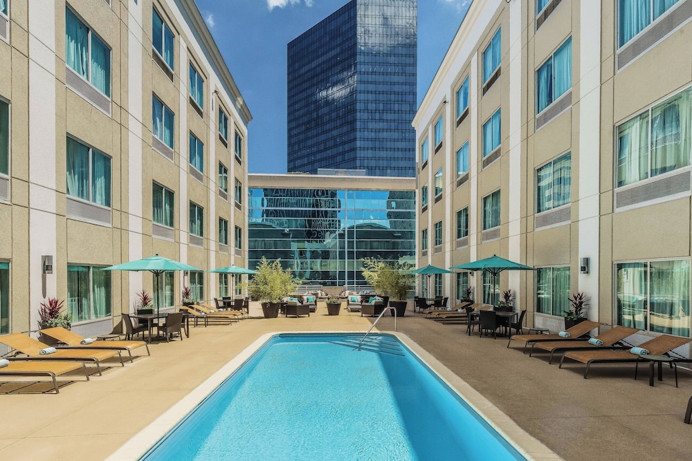 Courtyard by Marriott Charlotte City Center - photo 29