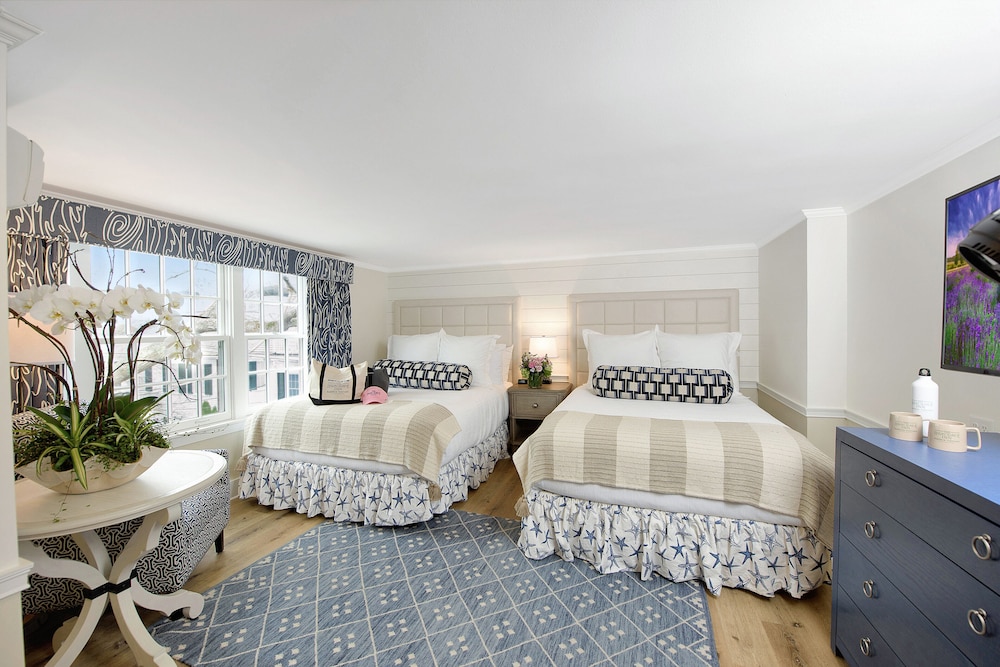 The Harborside Inn - photo 12