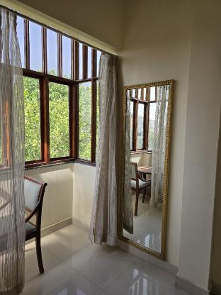 Lake View Homestay — 4-Star Luxury Hotel in Varanasi, India