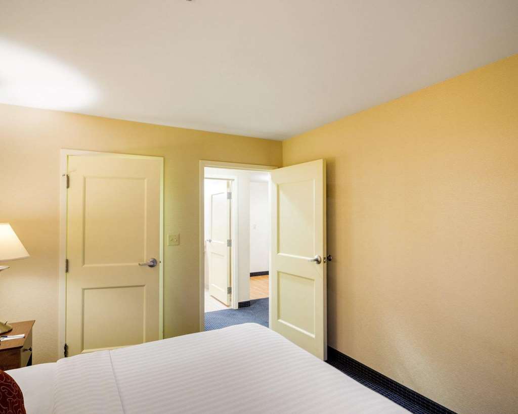 MainStay Suites Dover - photo 16