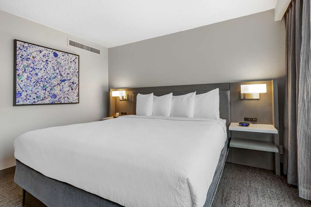 Best Western Premier Rockville Hotel & Suites - photo 9