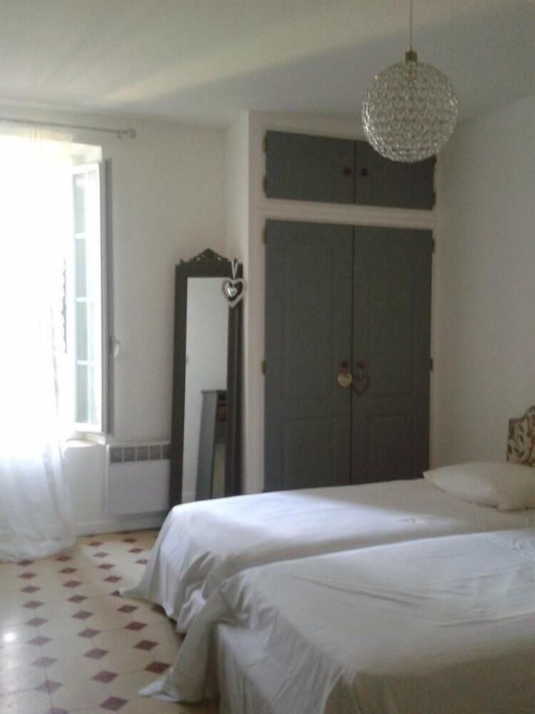 Aux Roses de l’Etang — Capestang — photo 3