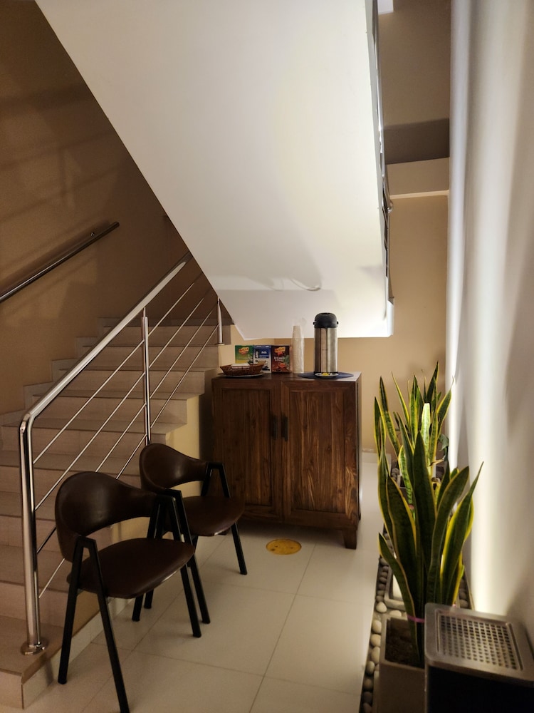 Hotel Alba Suites Ica in La Tinguina, Peru