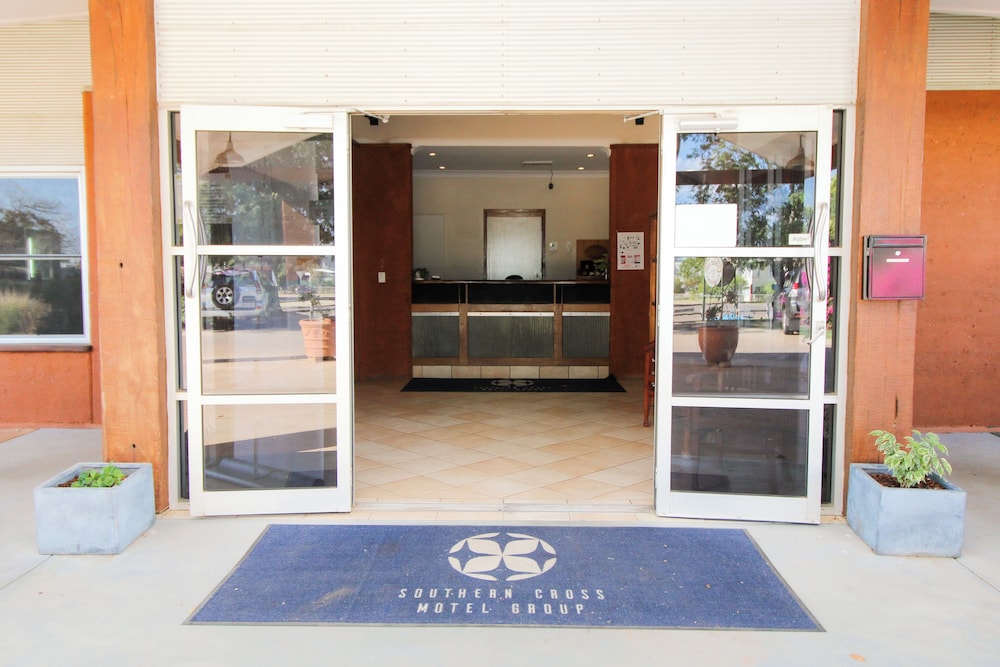 The Gidgee Inn — Cloncurry — photo 2