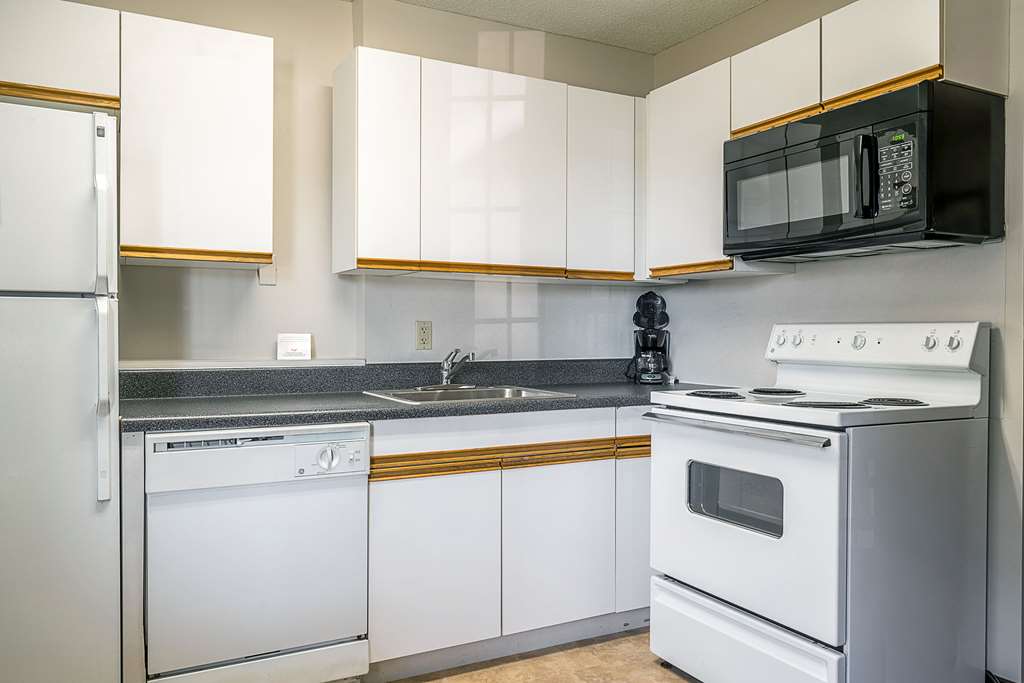 Suburban Studios of Wilmington - photo 34