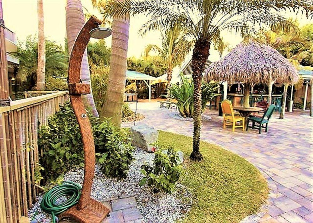 Coconut Grove Resort By Techtravel - photo 12