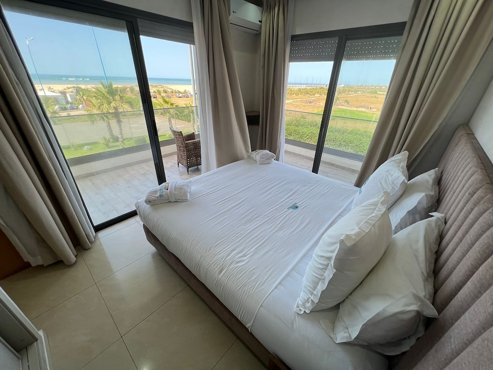 Casa Beach Hotel — hotel in Sidi Rahhal