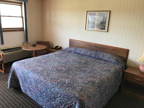 Quik Stop and Motel - photo 22