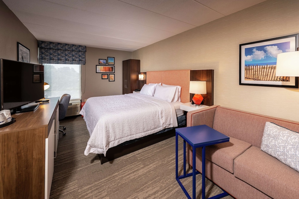 Hampton Inn Fall River Westport - photo 11