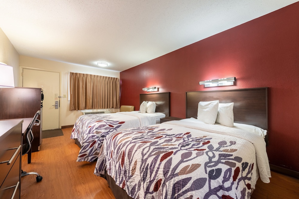 Red Roof Inn Merrillville - photo 23
