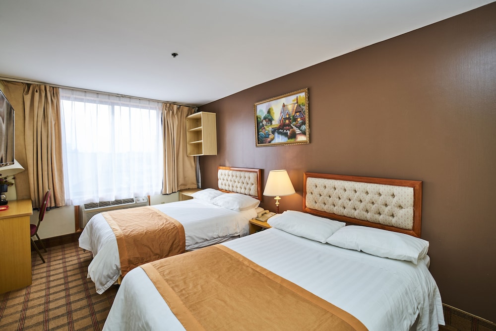 Flushing Hotel - photo 10