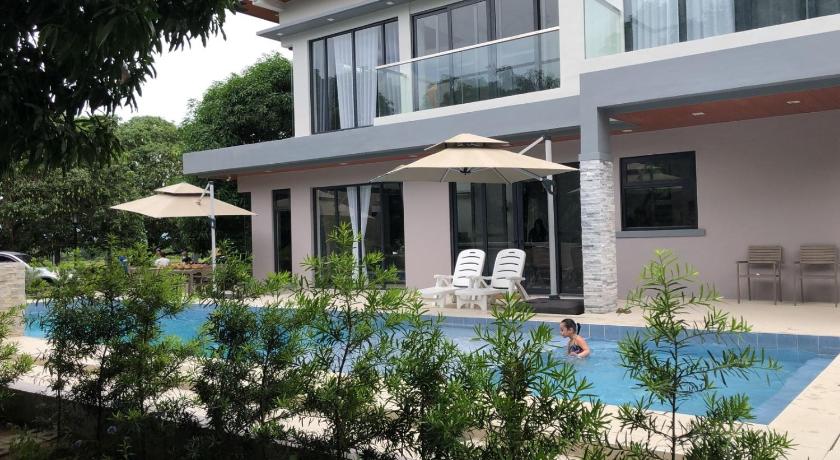 Mangolia Farm in San Juan, Philippines